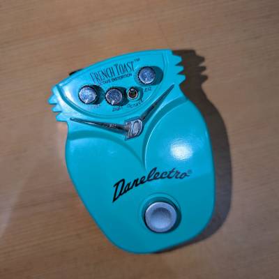 Gear Hunter | Danelectro - French Toast Octave Distortion / DJ-13