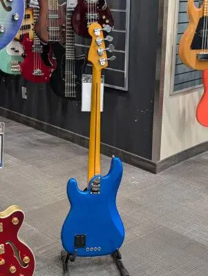 Fender - American Ultra II Precision Bass, Ebony Fingerboard - Noble Blue 2