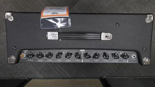 Store Special Product - Traynor - YCV50B