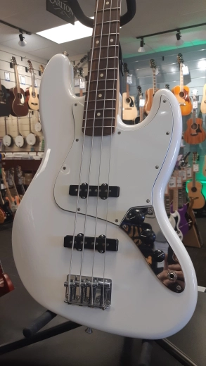 FENDER PLAYER J-BASS P.F POLAR WHITE