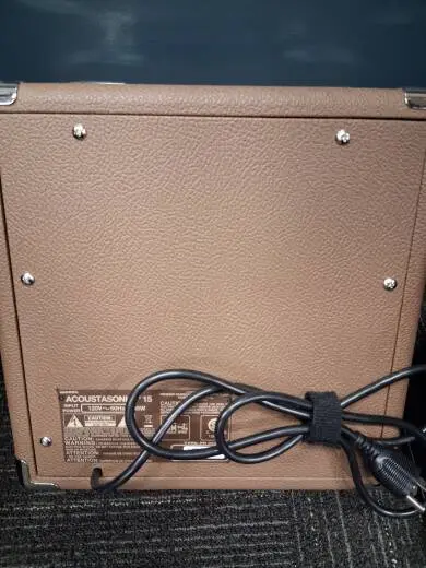 FENDER ACOUSTASONIC 15 2