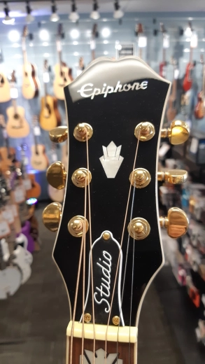 Epiphone - EJ200CEVNGH 3