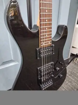 YAMAHA RGX220 - Metallic Black Sparkle