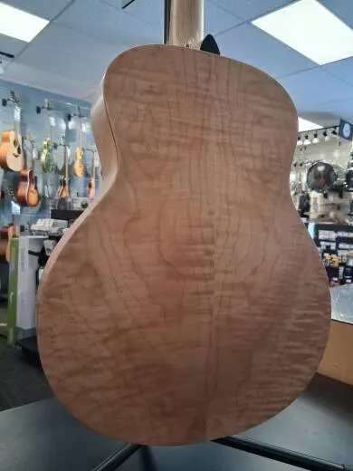 TAYLOR GS MINI-E BASS MAPLE BLACK PG 2