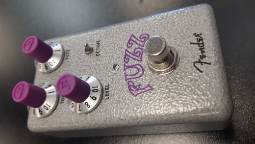 ギター Fender Hammertone Fuzz Fender FUZZ HAMMERTONE DEMO & REVIEW - YouTube