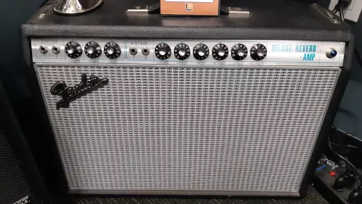 FENDER 68 CUSTOM DELUXE REVERB