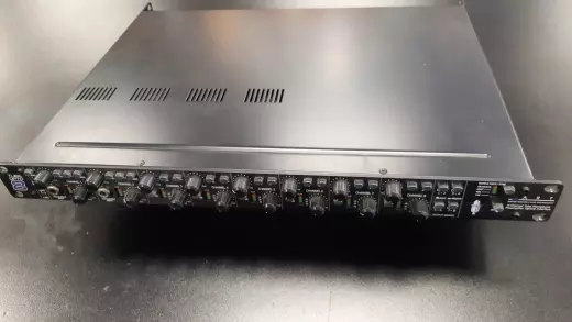 ART - 8 CH TUBE PRE W/ADAT OUT 2