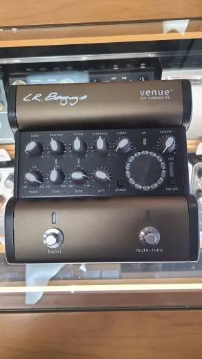 L.R Baggs - LR-VENUEDI