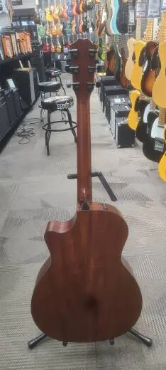 Taylor Guitars - 324CE V9 2
