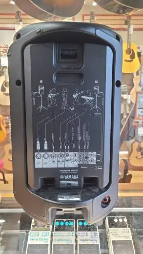 Yamaha - STAGEPAS400BT 2