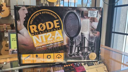 Store Special Product - RODE - NT2A PACKAGE