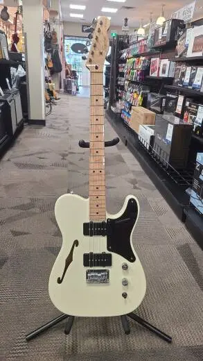 Squier - 037-7020-505