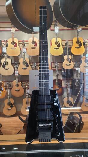 Steinberger Spirit GT-PRO Deluxe Electric Guitar With Gigbag - Black