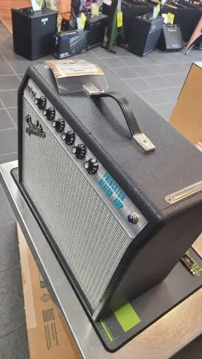 Fender - 227-2000-000 2