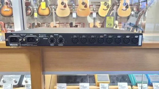 Focusrite - REDNET-MP8R 2