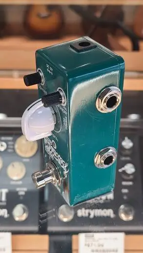 Xvive Audio - XVIVE-V16 2