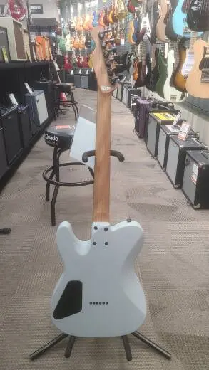 Charvel Guitars - 297-6181-370 2