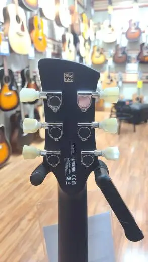 Yamaha - RSS02T VW 2