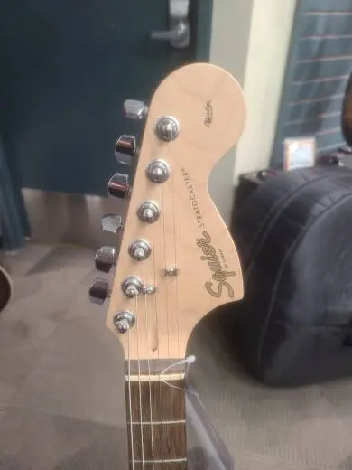Squier - 037-0600-570 2