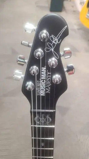 Ernie Ball Music Man - 611-J11-50-00 2