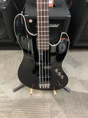 Fender - 025-4505-506 2