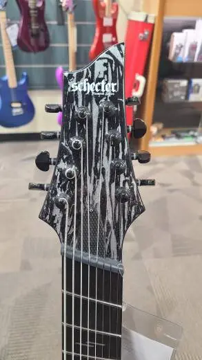 SCHECTER C-8 MS SILVER MOUNTAIN 2