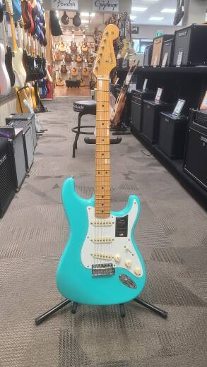 Store Special Product - Fender - 011-0232-849