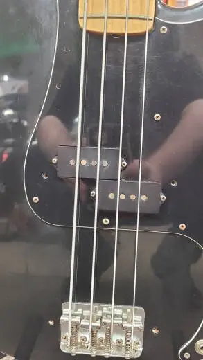 FENDER 1978 P-BASS BLK 2
