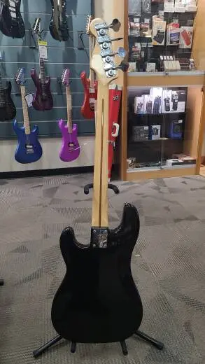 FENDER 1978 P-BASS BLK 2