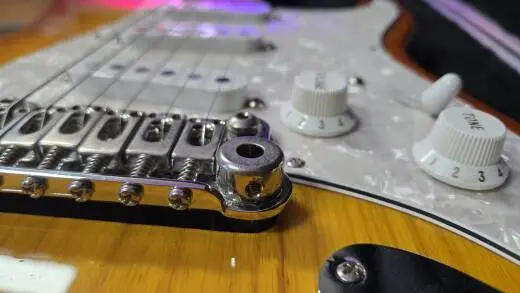 G&L Fullerton Deluxe Legacy 2