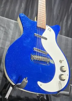 Danelectro - D59M-Blue Sparkle Metal Flake 2