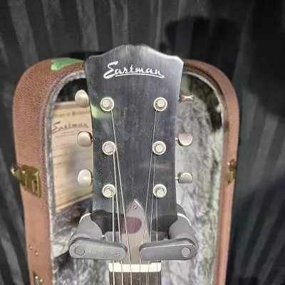 Store Special Product - Eastman Guitars - SB55DC/TV