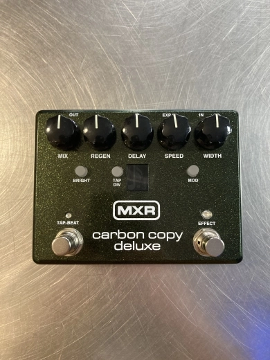 MXR Carbon Copy Deluxe