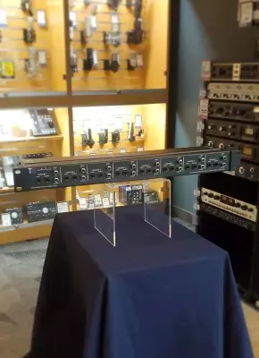 ART Pro Audio - ARTT8