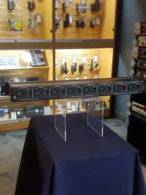 ART Pro Audio - ARTT8 2