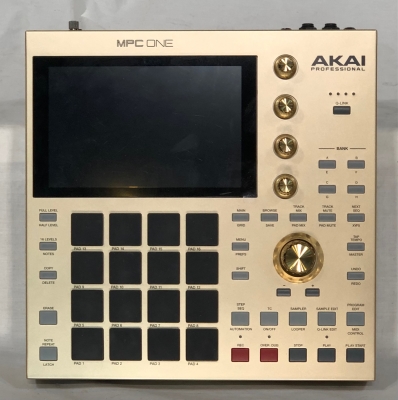 Gear Hunter | Akai - MPC ONE GOLD