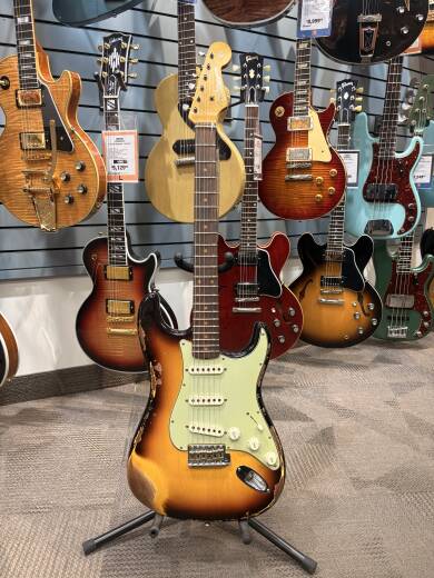 Store Special Product - Fender Custom Shop \