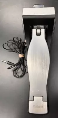 Roland - KT-10