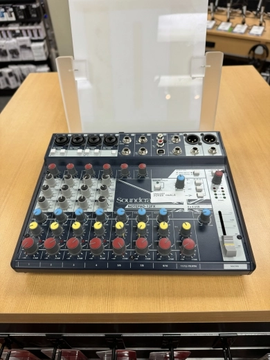 Soundcraft - NOTEPAD-12FX