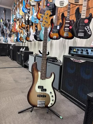Fender Ultra P-Bass Mocha