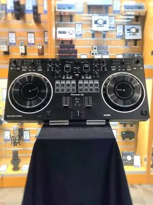 Pioneer DJ - DDJ-REV1