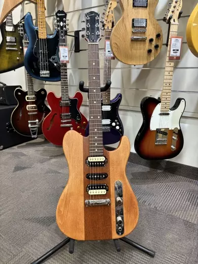 Godin Radium Winchester Brown