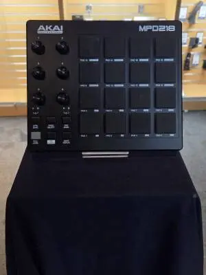 Akai - MPD218