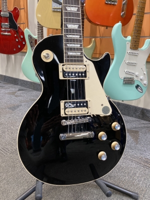 Gibson Les Paul Classic Ebony 2