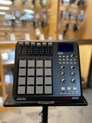 Store Special Product - Akai - MPD26