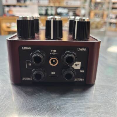 Universal Audio UAFX Ruby '63 Top Boost Amplifier Pedal