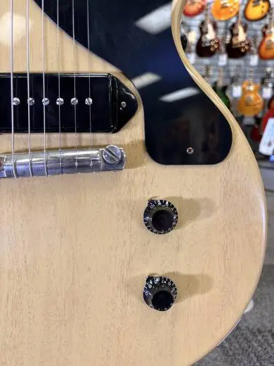 Gibson Custom Shop Les Paul Junior TV Yellow 2