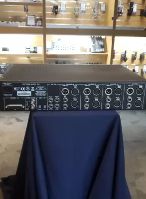 Universal Audio - 4-710D 2