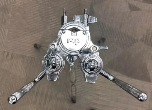 DW 3000 SERIES LIGHT WEIGHT DOUBLE TOM STAND 2