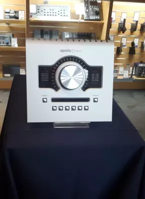 Universal Audio - UA-APLTWDU/HE